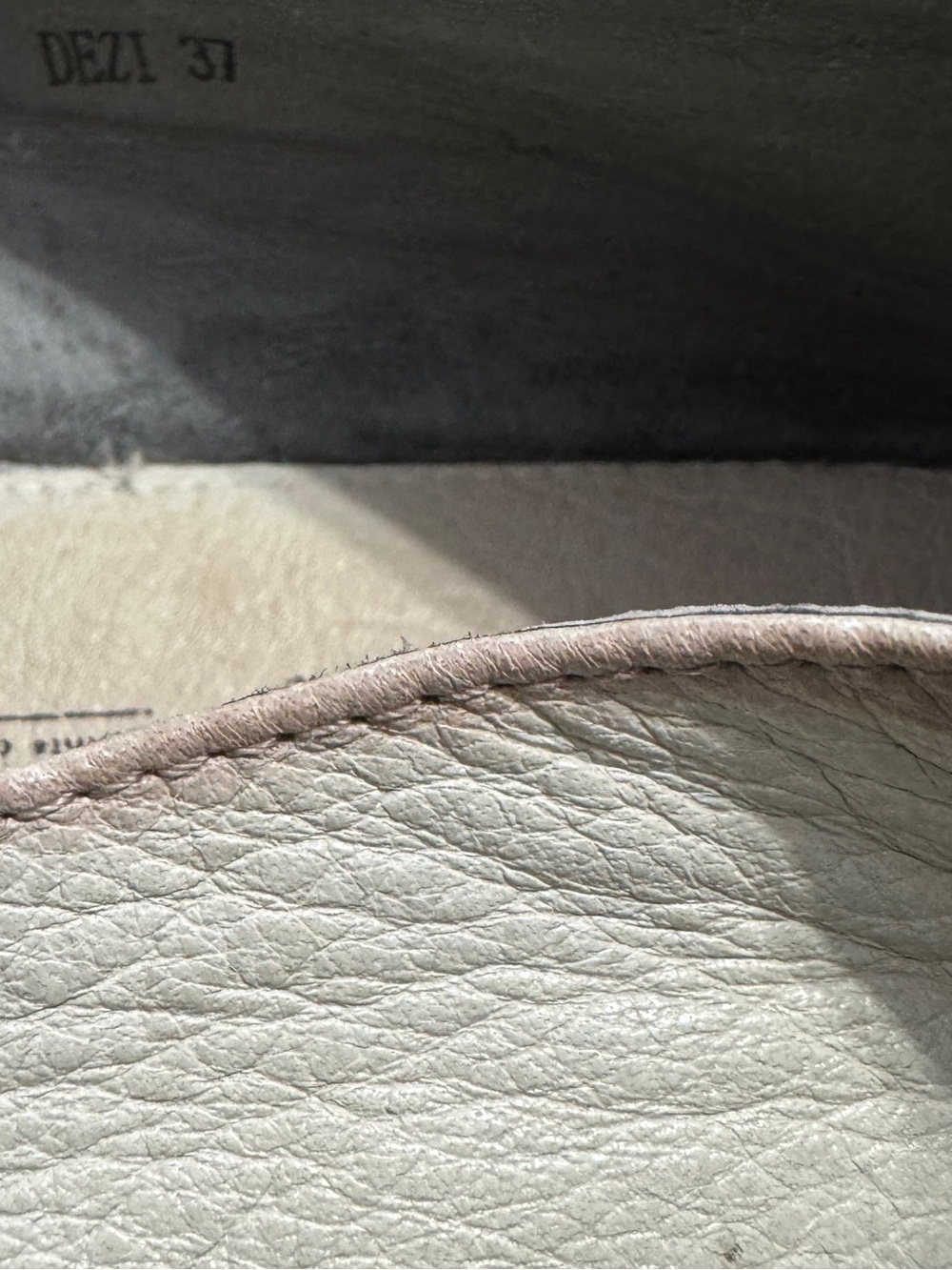 L'Artiste by Spring Step Dezi Leather Slip-on Shoes w/Decorative Flower 6.5/7 - Picture 13 of 14